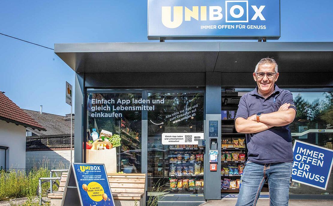Foto von Partner Christoph ­Dobetsberger vor seiner Unibox im Mühlviertel
